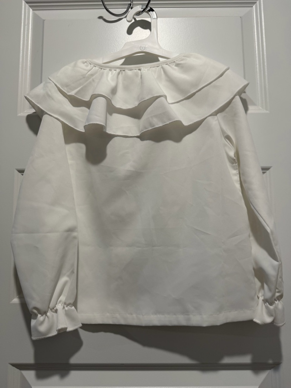 SHEIN White Ruffle Collar Button-Front Top - Picture 2 of 9